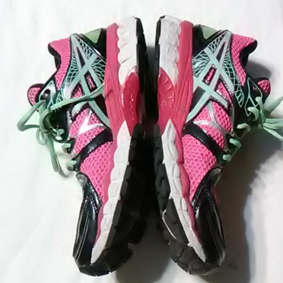 Asics Women's Gel-Nimbus 16 Running Shoes - Picture 3 of 7